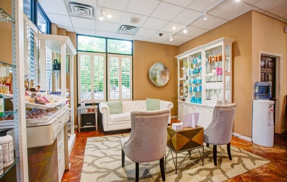 Harbour Club Day Spa & Salon - 26 Photos & 20 Reviews - Day Spas